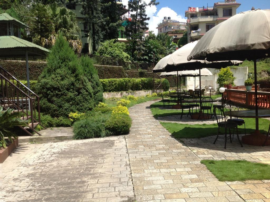 Shahanshah International Hotel