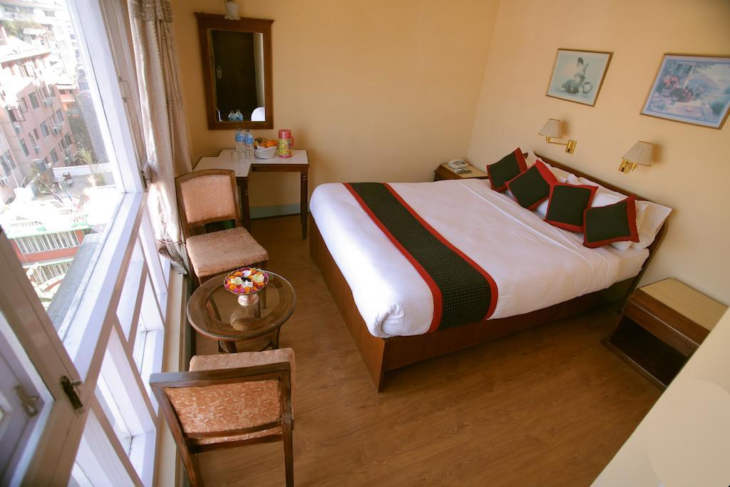 Pilgrims Hotel