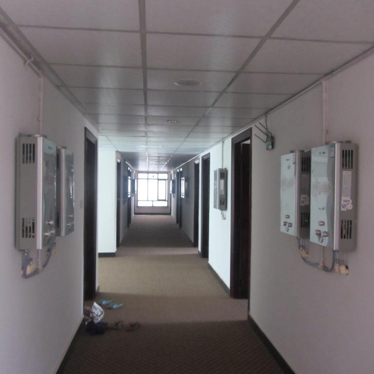 Taishan Hotel 3*
