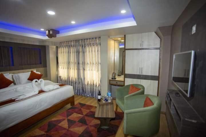 Hotel Marinha 3*