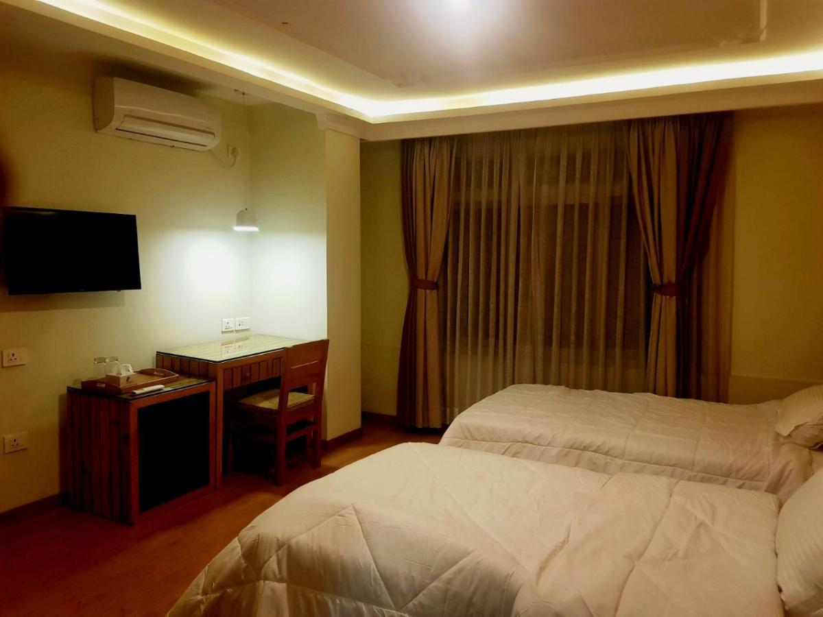 Khangri 4*