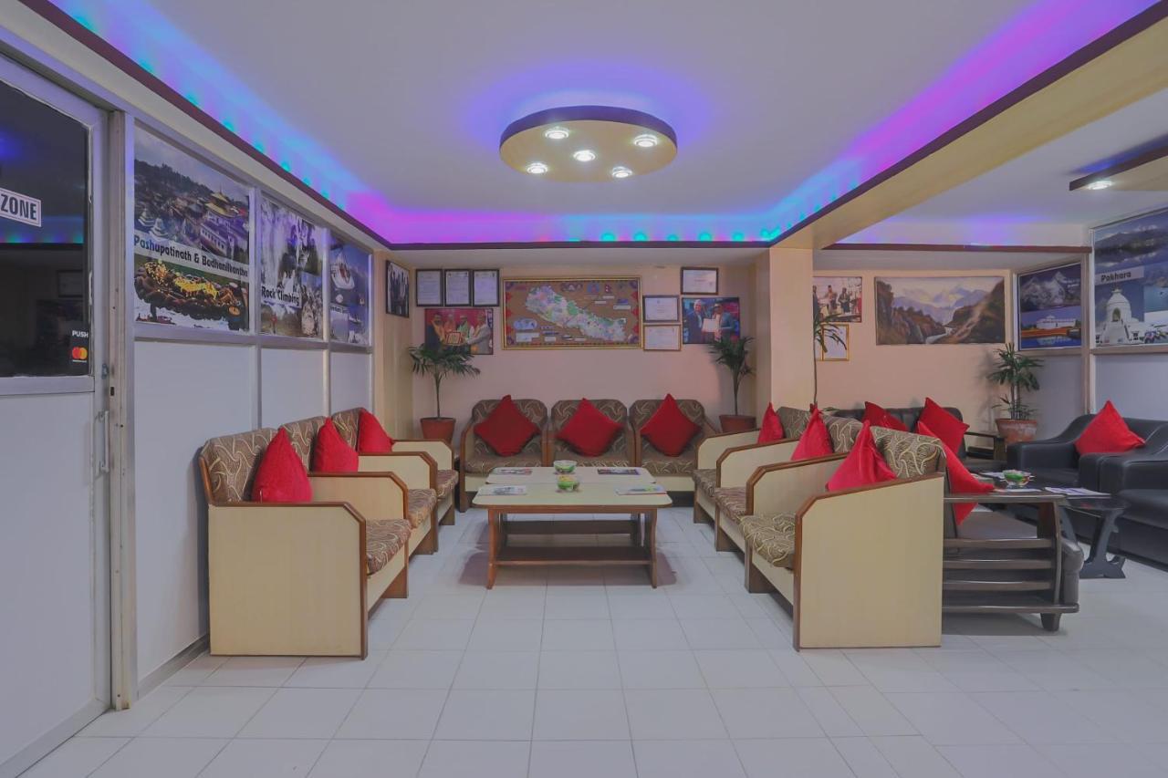 Oyo 789 Shivam Plaza 3*