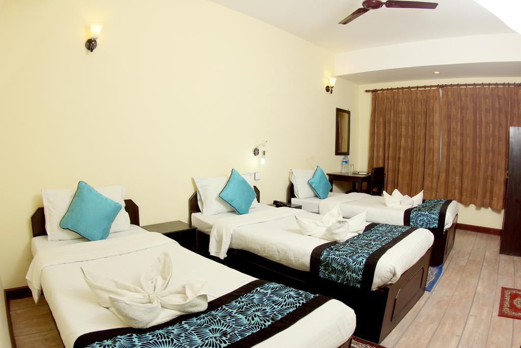 Bag Packer's Guest house 3*