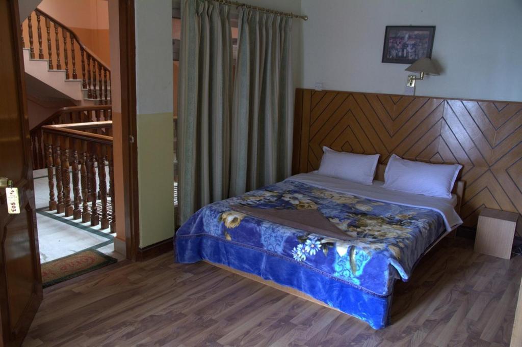 Lucky Star Hotel 3*