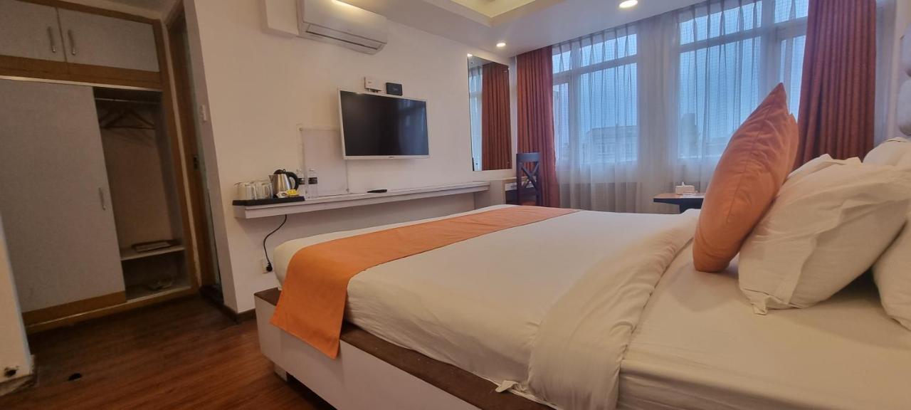 Hotel Durbar &