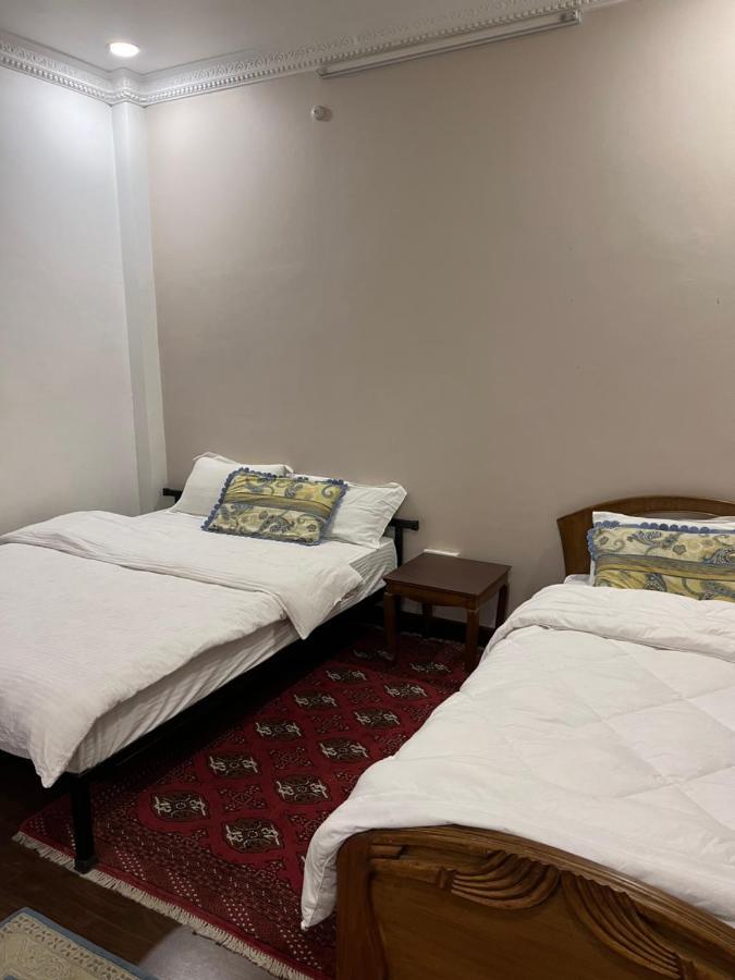 Lovely One Bedroom Avocado