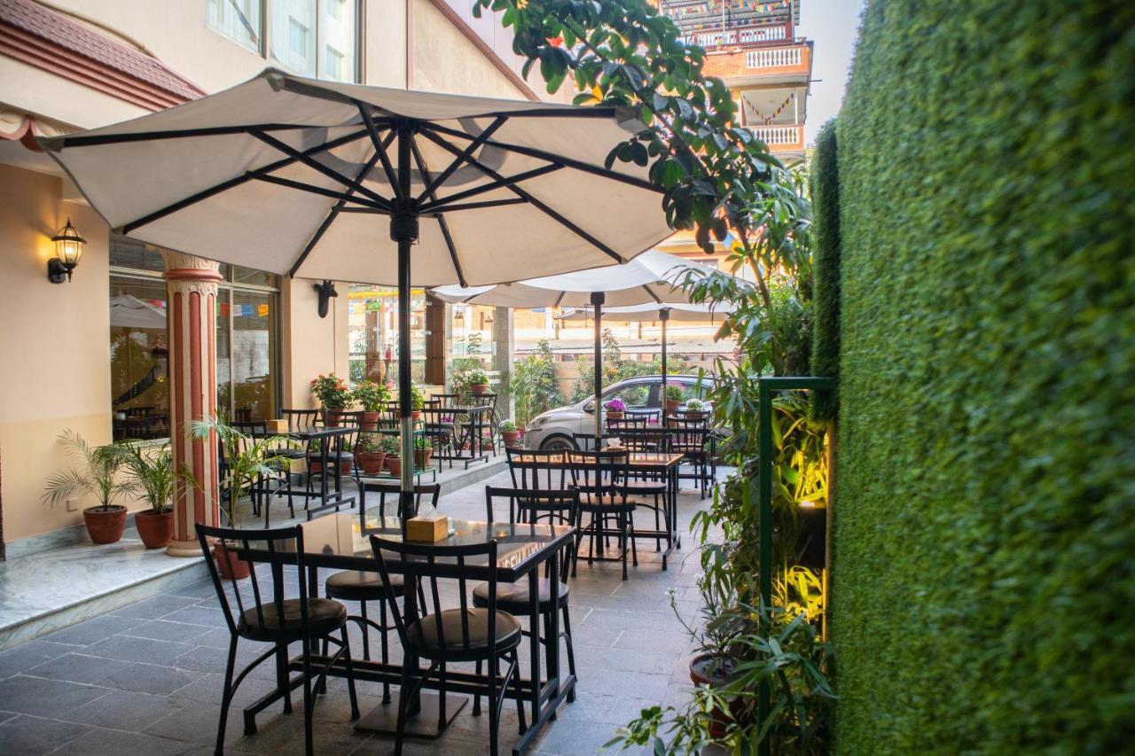 Magnificent Hotel 3*
