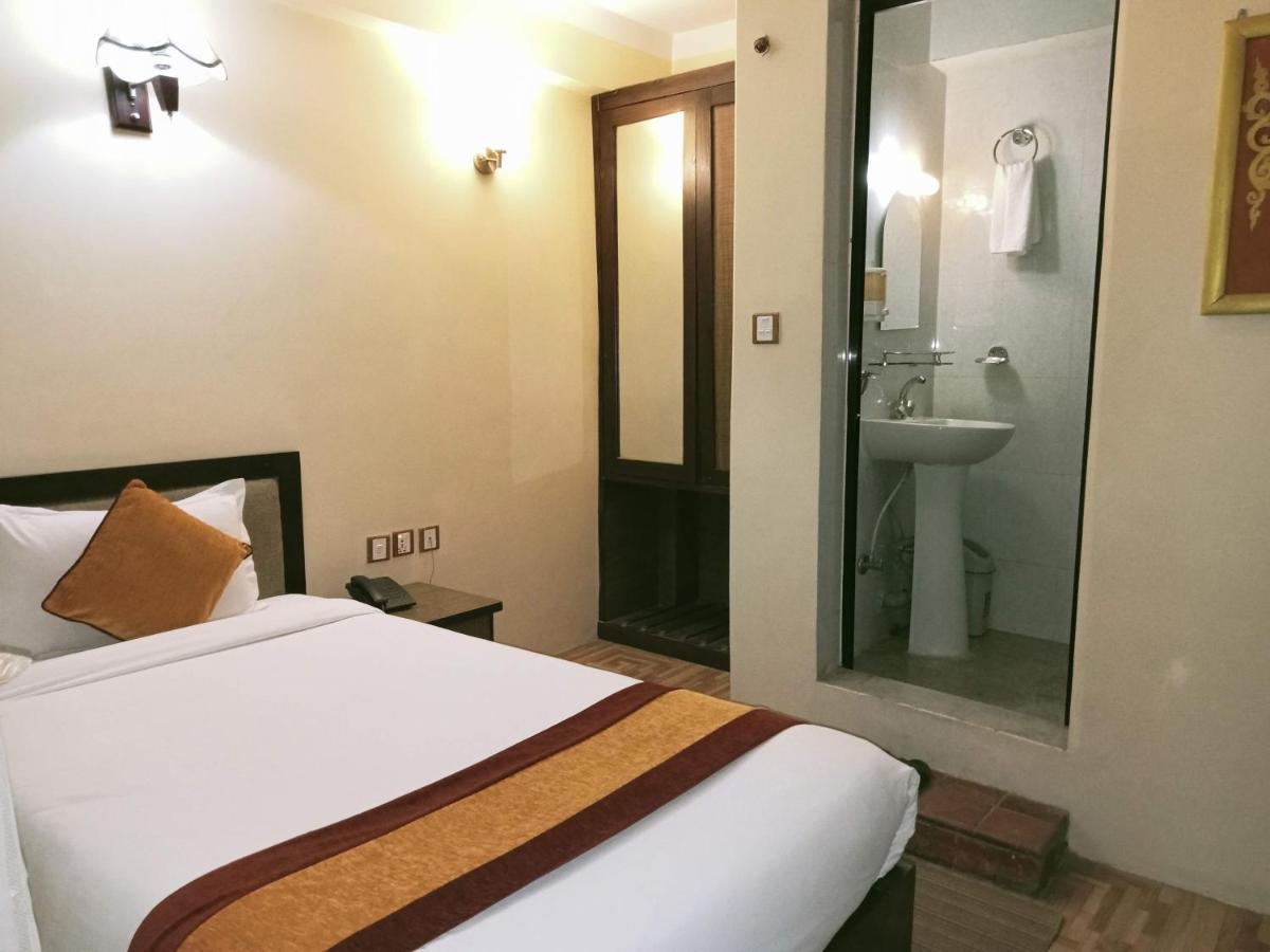 Bed & Breakfast Boudha Stupa View 3*