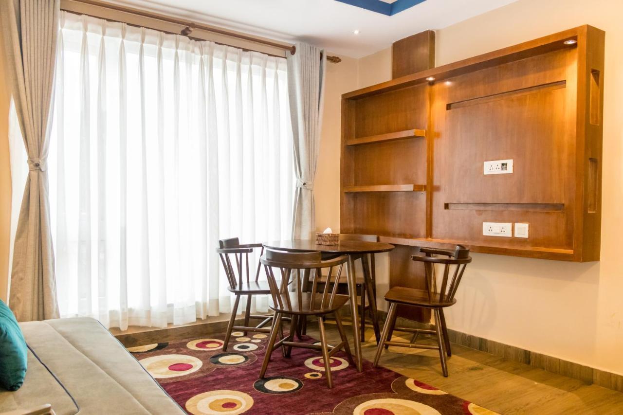 Himalayan 4*