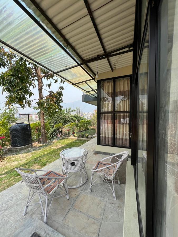 Lovely One Bedroom Avocado