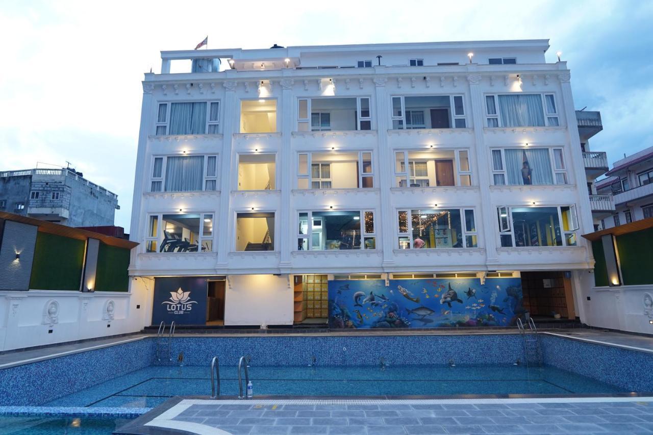 Hotel Lotus Shine & Amenities