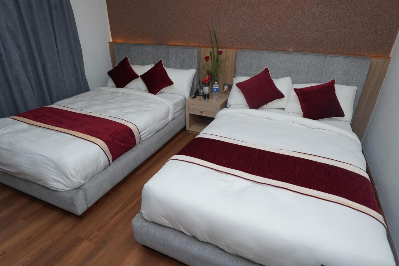 Lotus Shine & Amenities