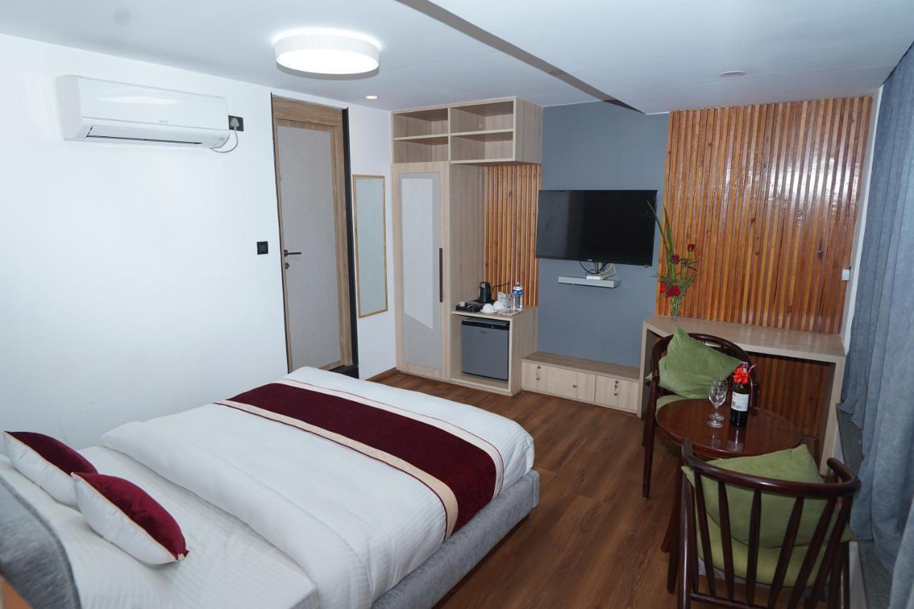 Hotel Lotus Shine & Amenities 4*
