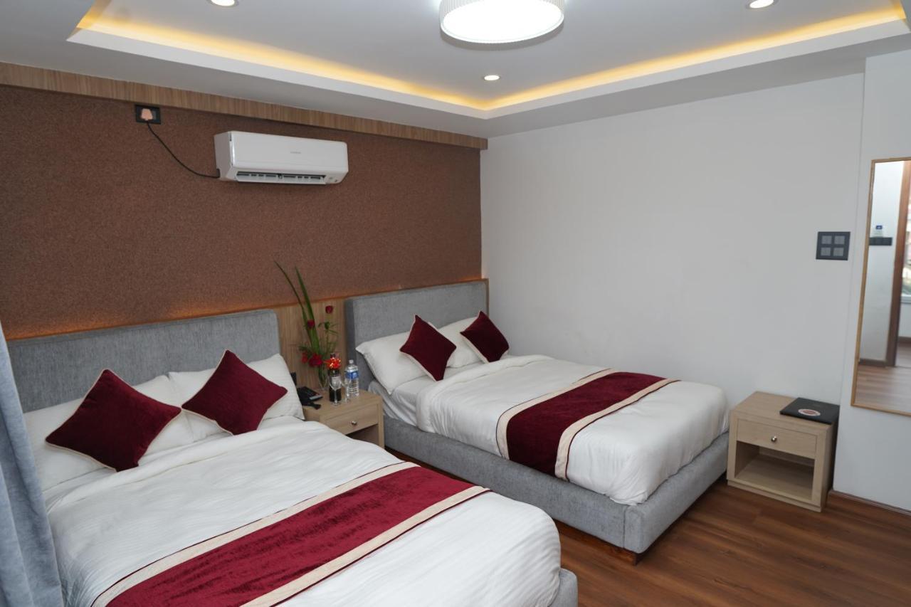 Hotel Lotus Shine & Amenities 4*