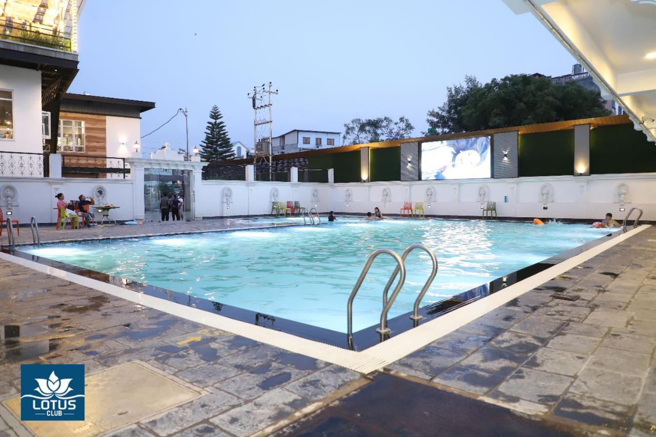Hotel Lotus Shine & Amenities