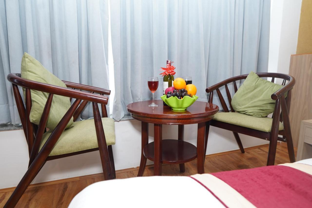 Lotus Shine & Amenities