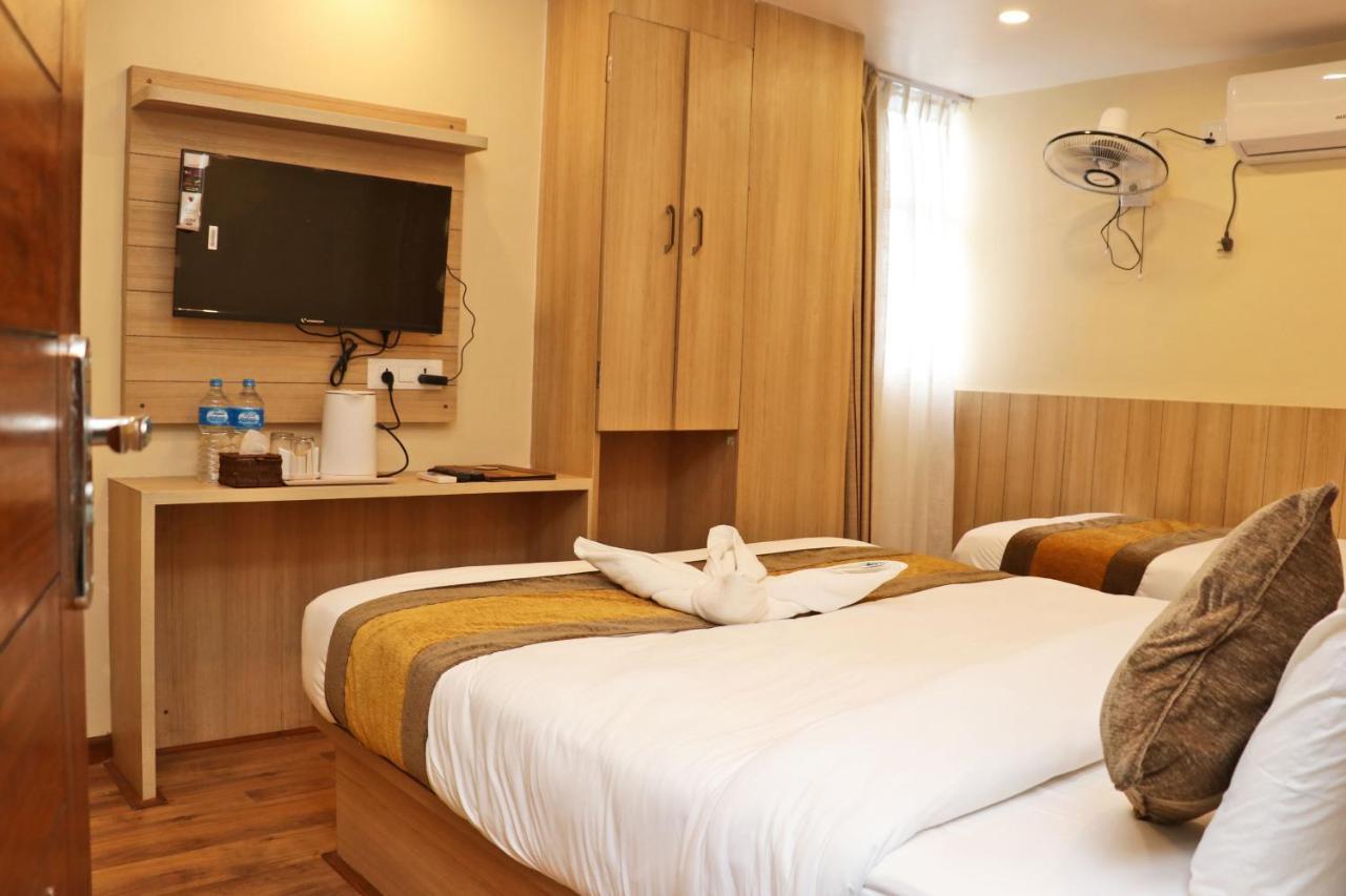 Airport Gurkha Hotel Catmandu