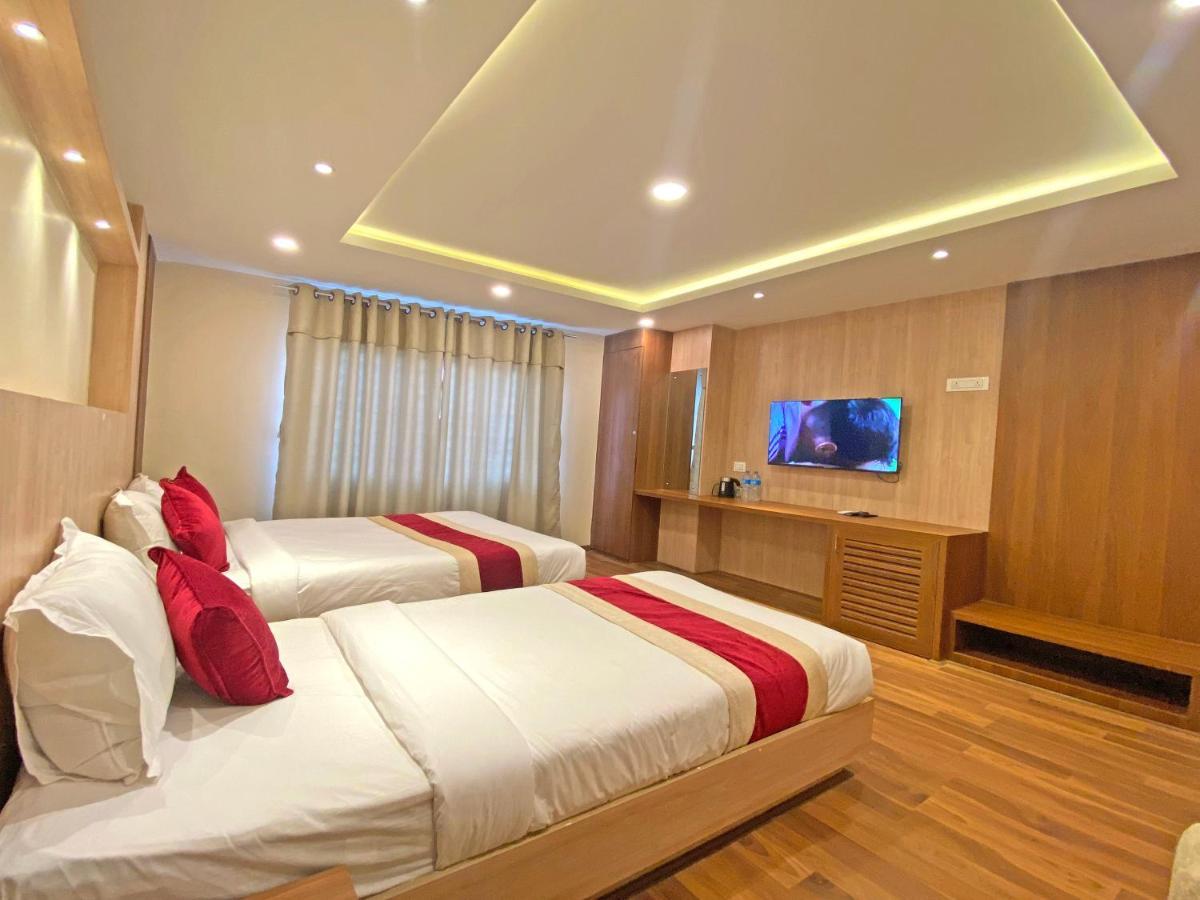 Hotel Nilakantha Pvt. Ltd 3*