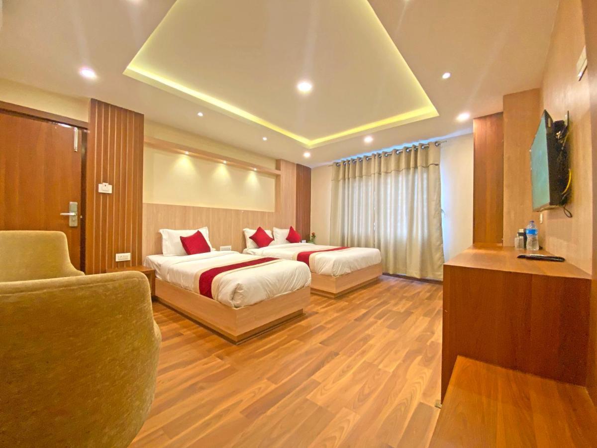 Hotel Nilakantha Pvt. Ltd 3*