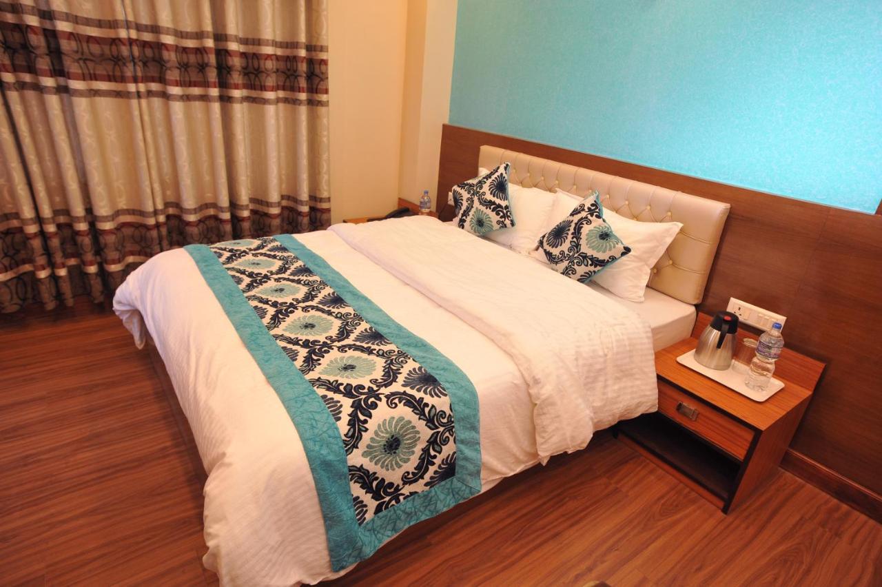Hotel Arati Pvt. Ltd. 3*