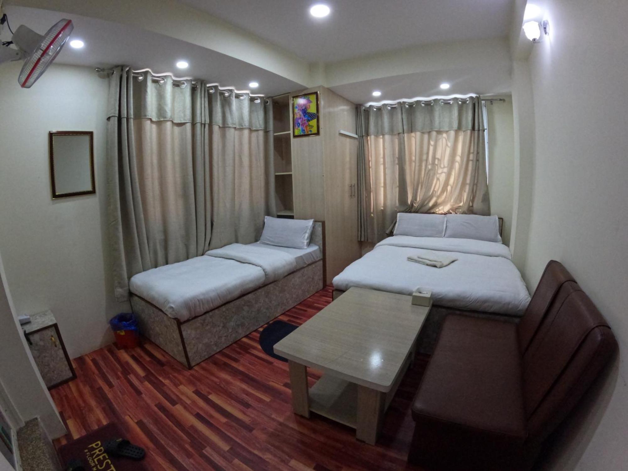 Hotel Global Village *