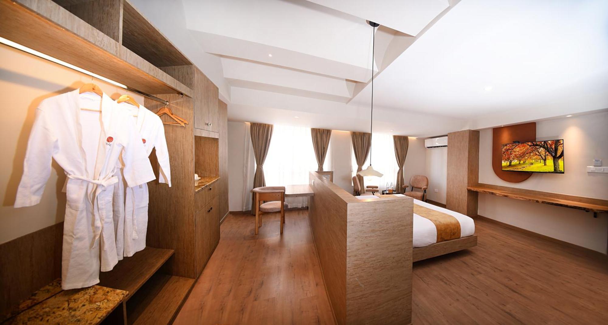 Daali & Aparthotel 3*