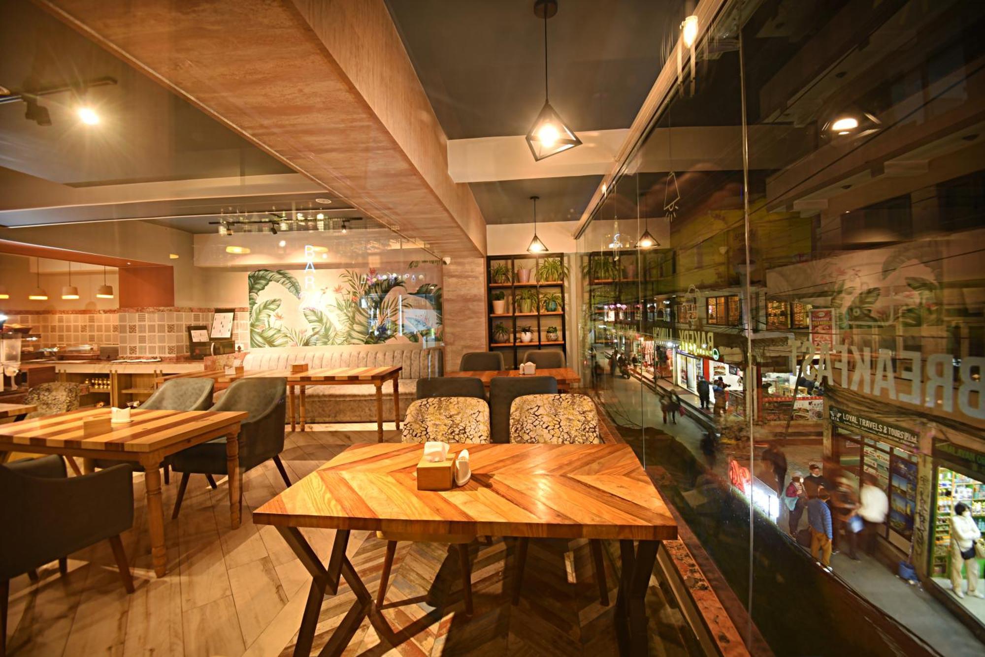 Aparthotel Daali & 3*