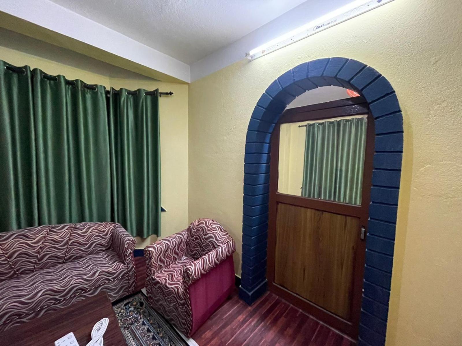 Guest house Dzambala