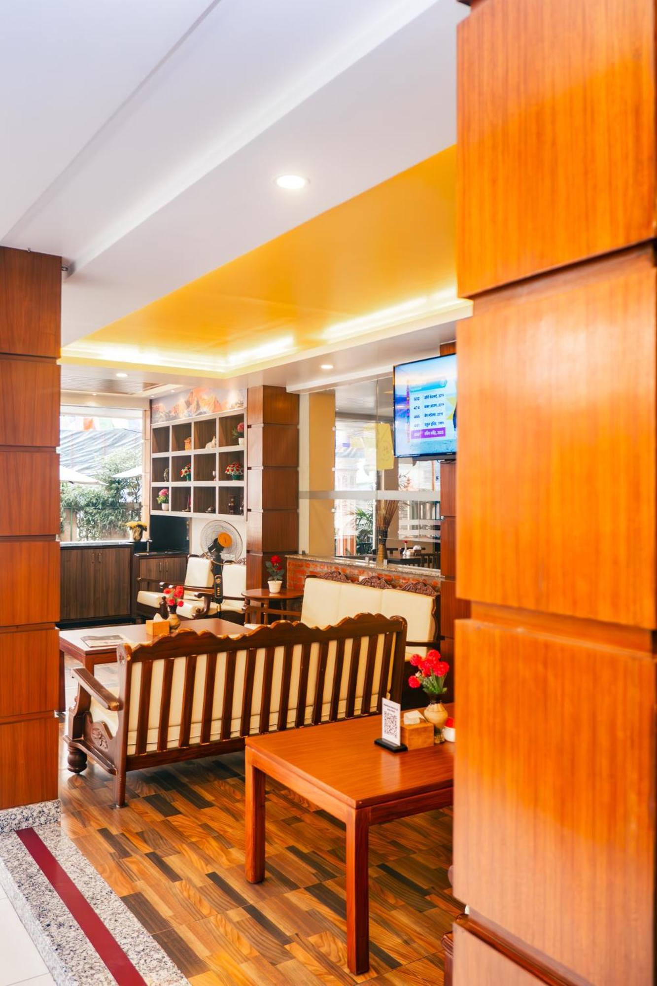 Magnificent Hotel 3*