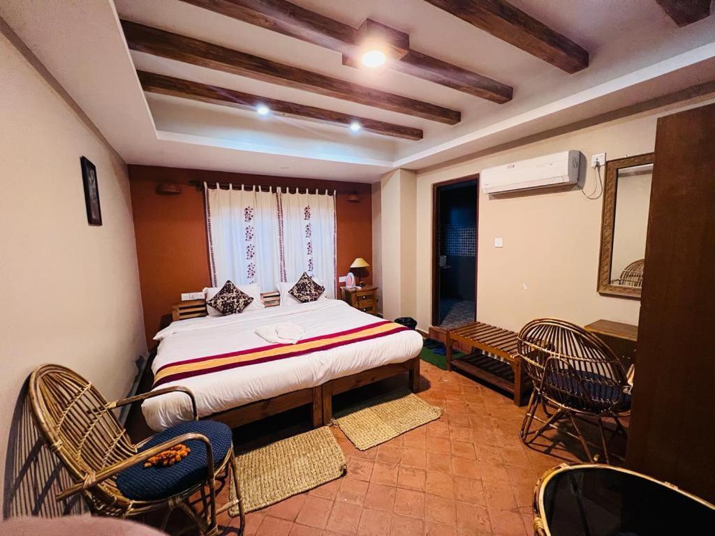 The Exotic House