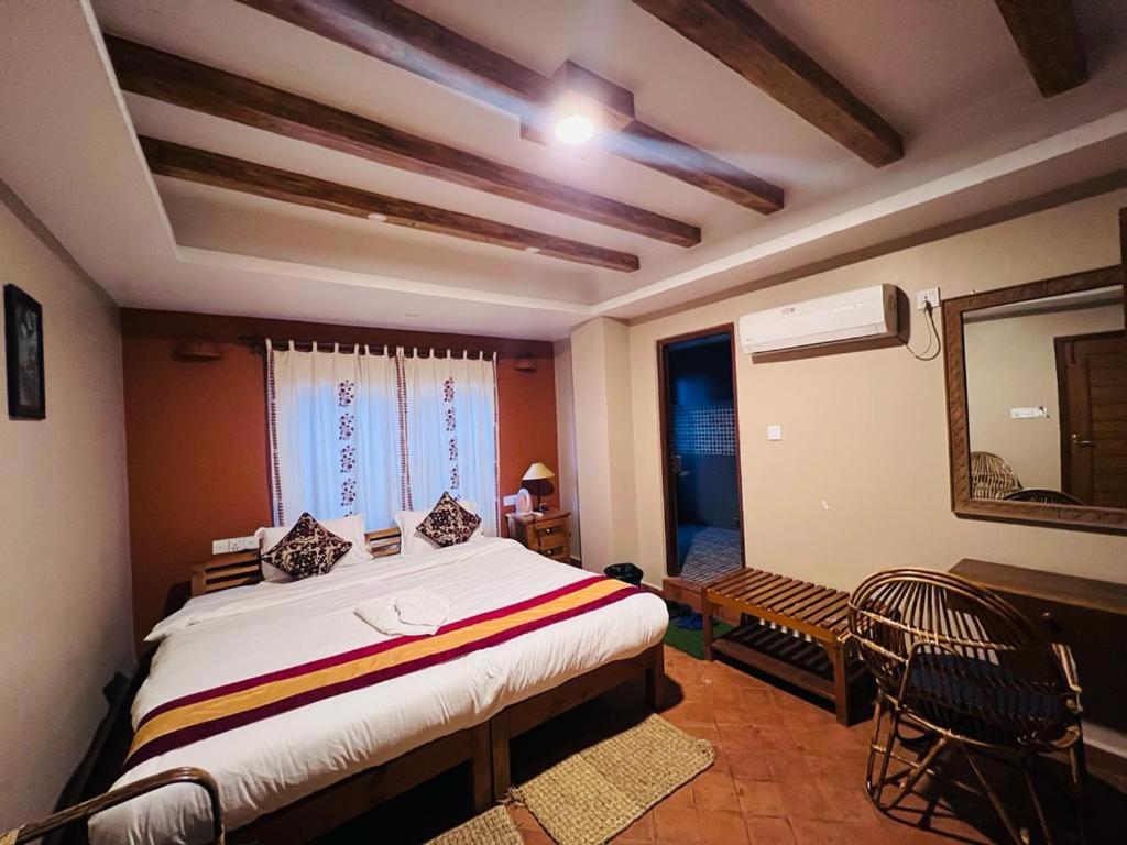 The Exotic House