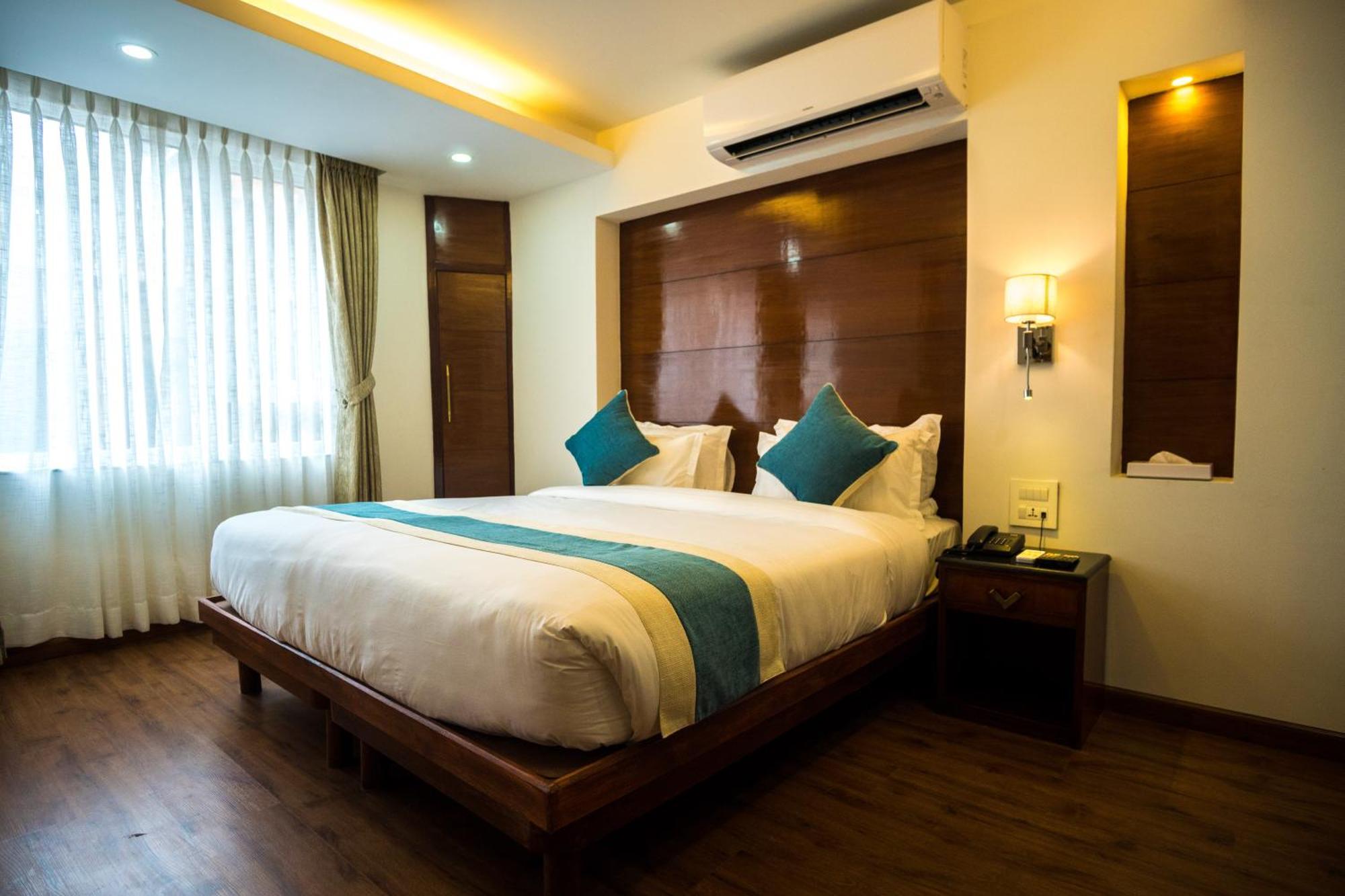 Tradition & Hotel 3*