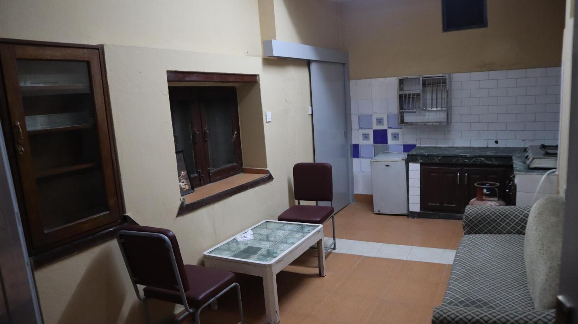 Heranya Hotel 3*