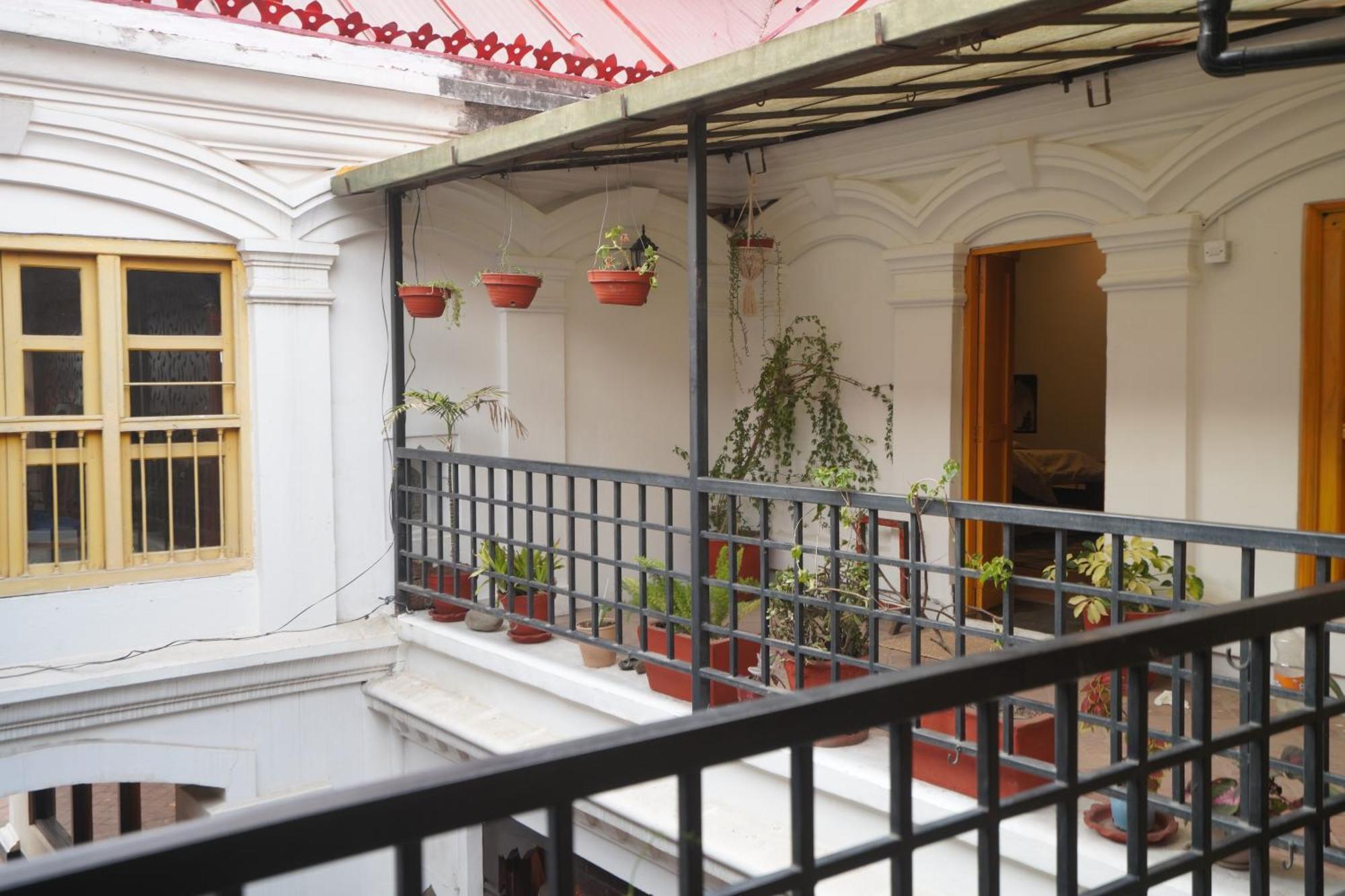 Hotel Samsara By Baber Mahal Revisited 3*