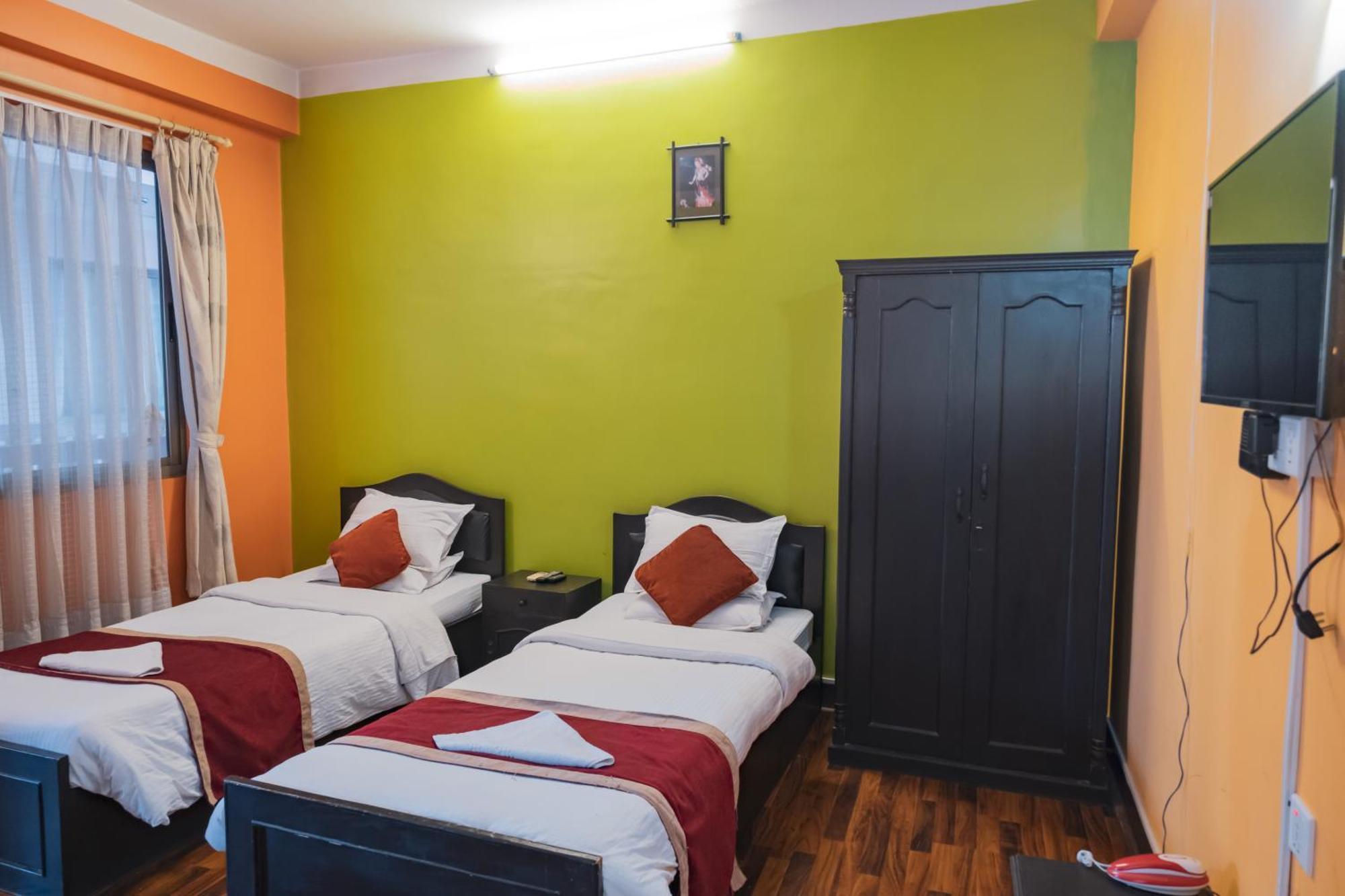 Nepalaya Hotel 3*