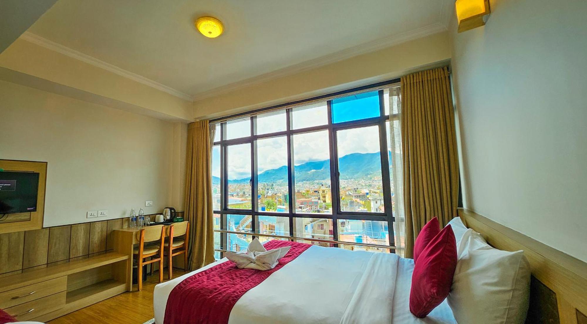 Hotel Drishya
