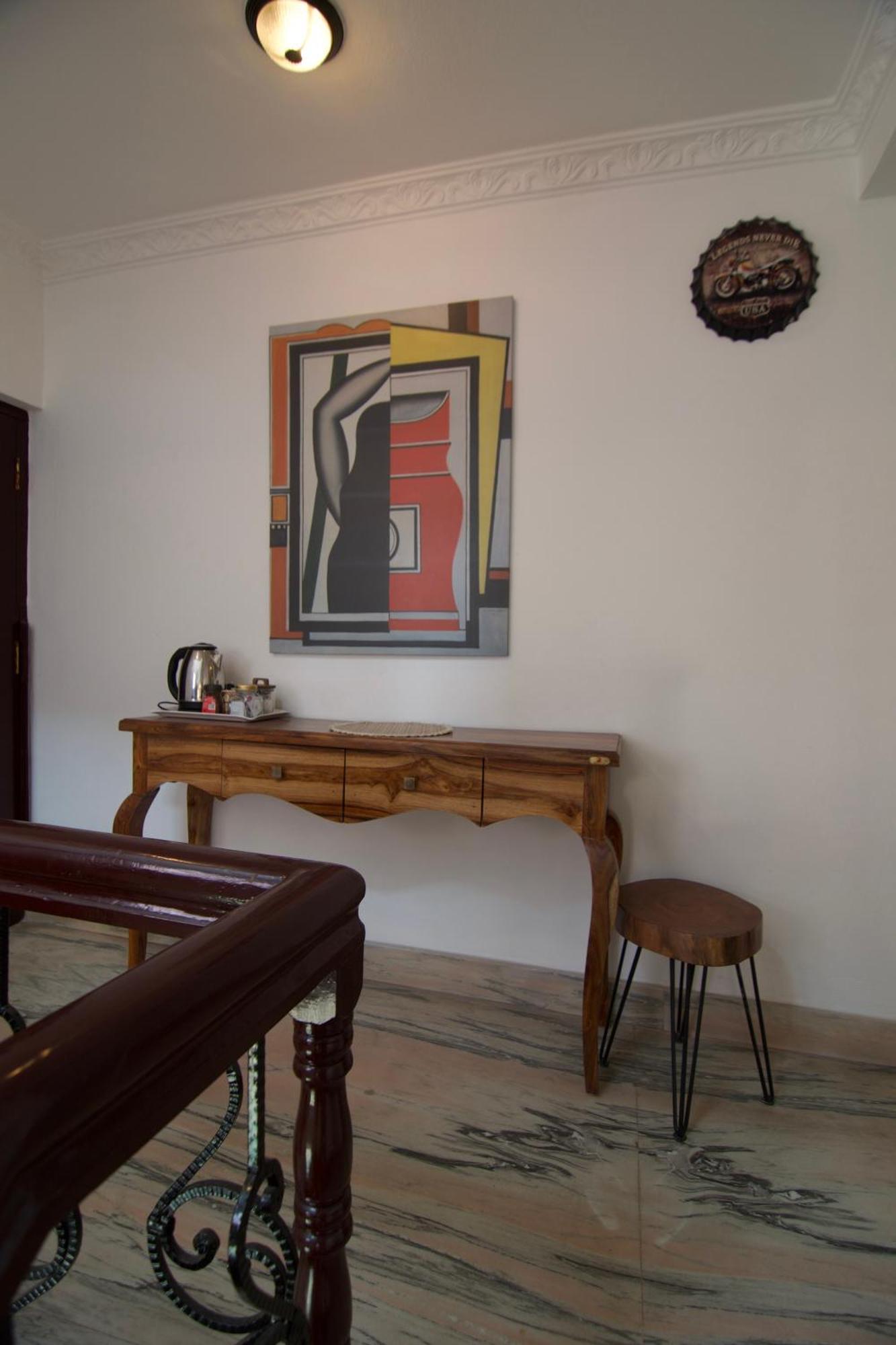 Wanderer's Double Bedrooms With Living And Kitchen - A Away From Rumah tetamu *