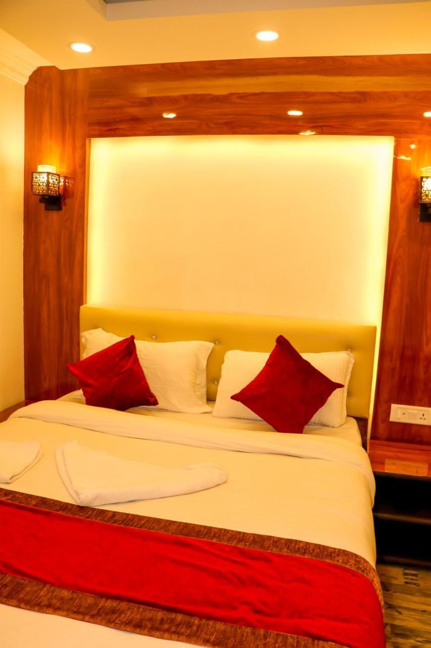 Thani Boutique Hotel 2*