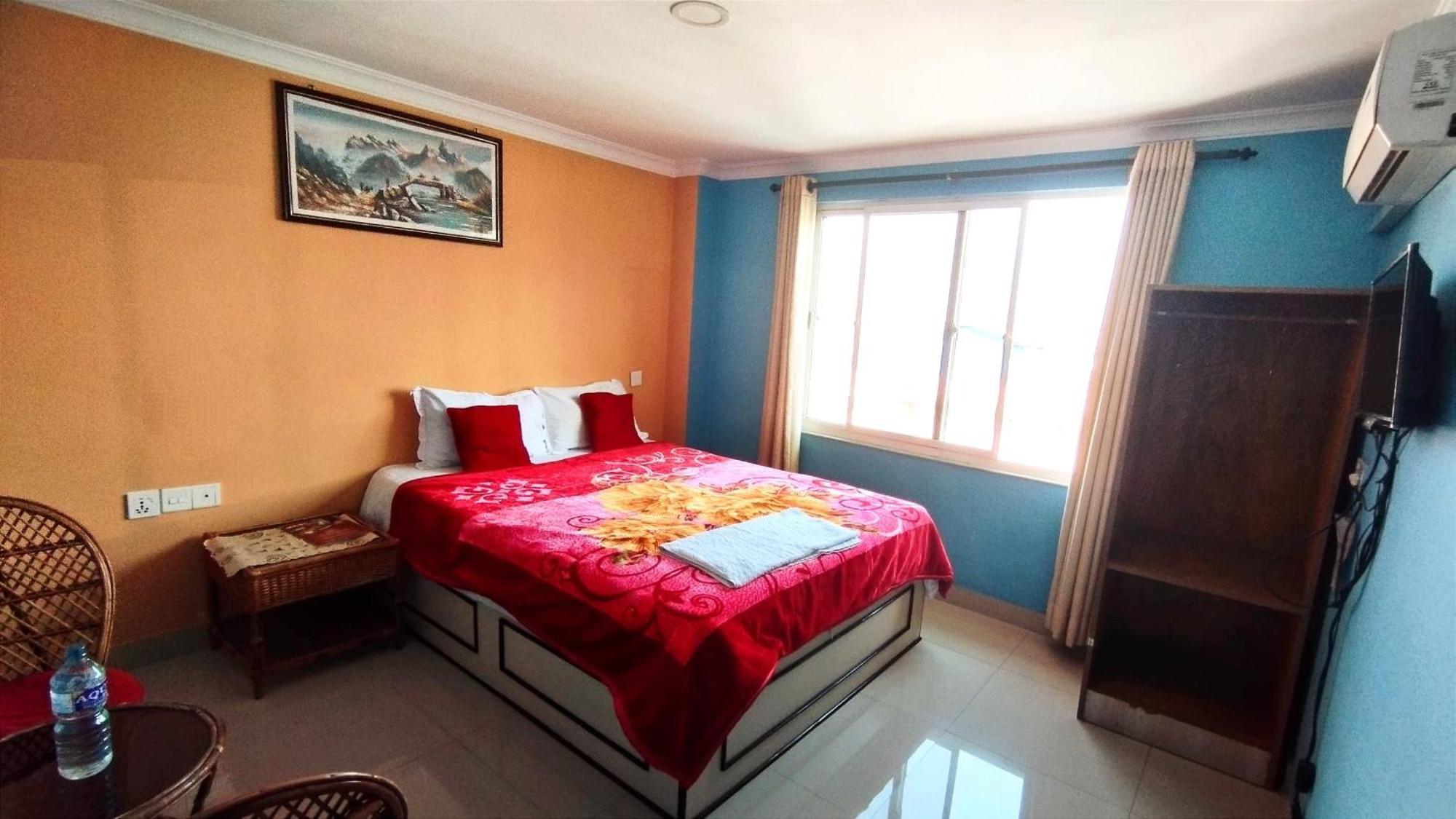 Tranquil Hotel 3*