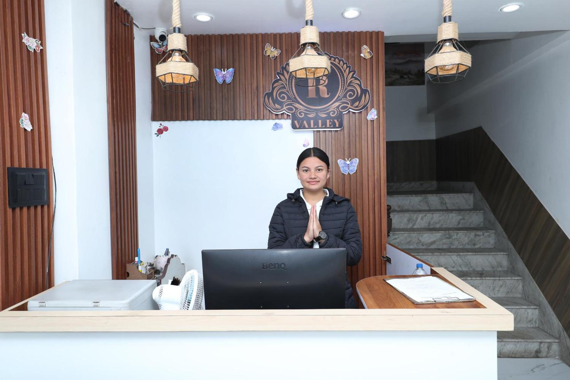 R Valley View And Family Restaurant Pvt Ltd Kathmandu
