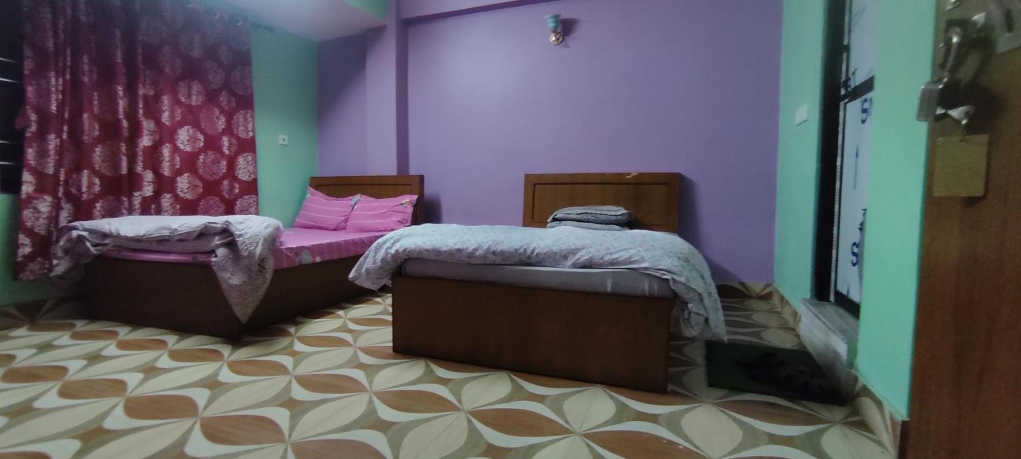 Hotel Devi Durga *