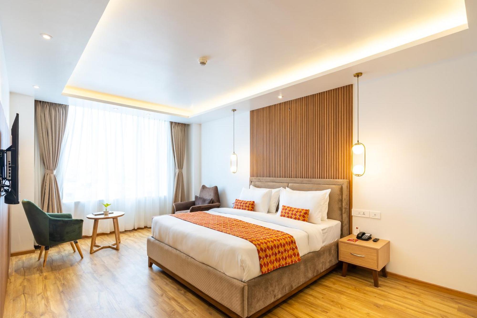 Anuttara, Boudha Hotel