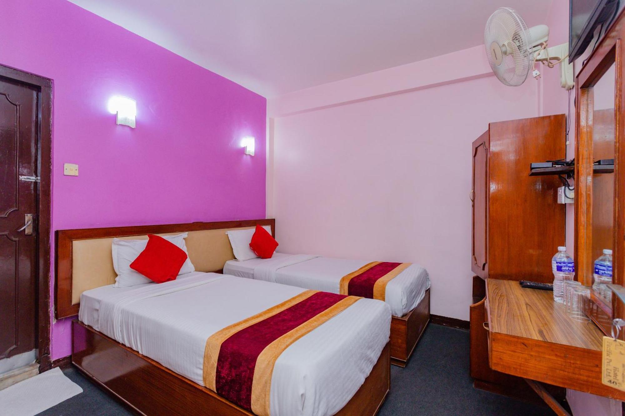 Hotel Oyo 802 Pacific