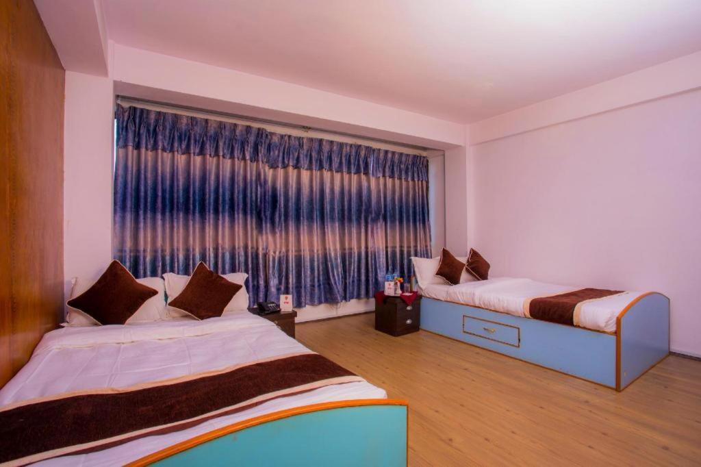 Oyo 242 Satyam Hotel