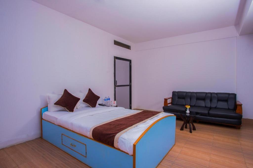 Oyo 242 Satyam Kathmandu