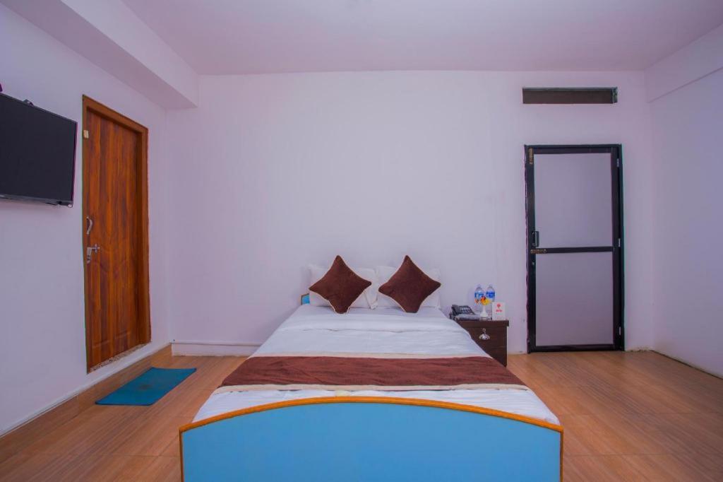 Hotel Oyo 242 Satyam