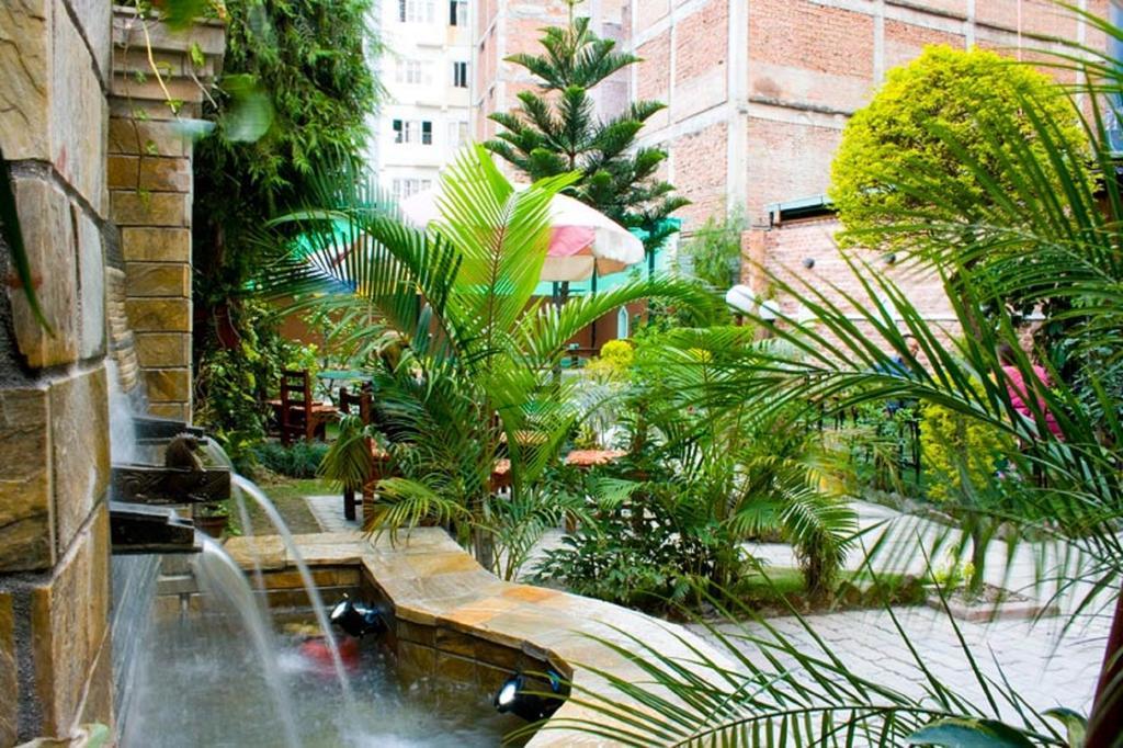Florid Nepal