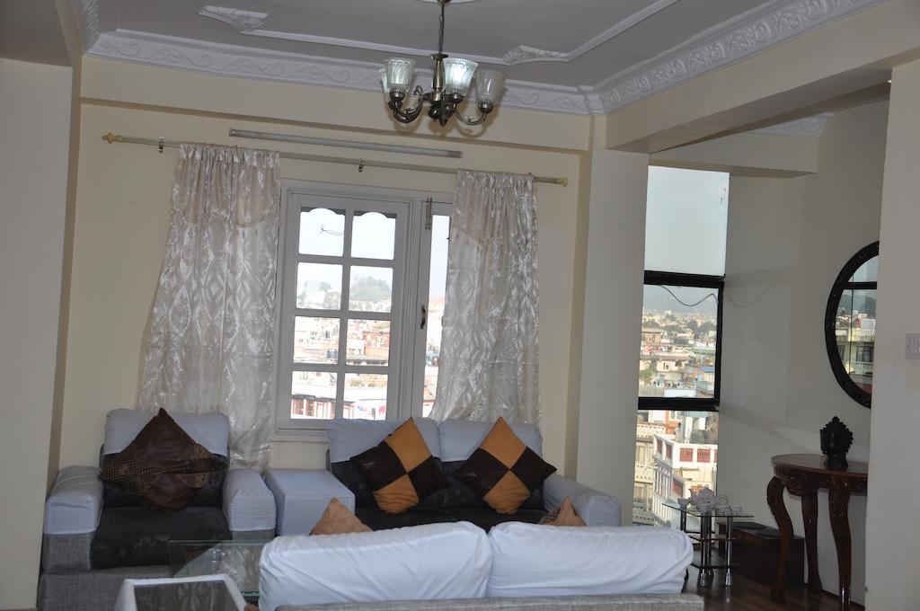Apartment Bliss *