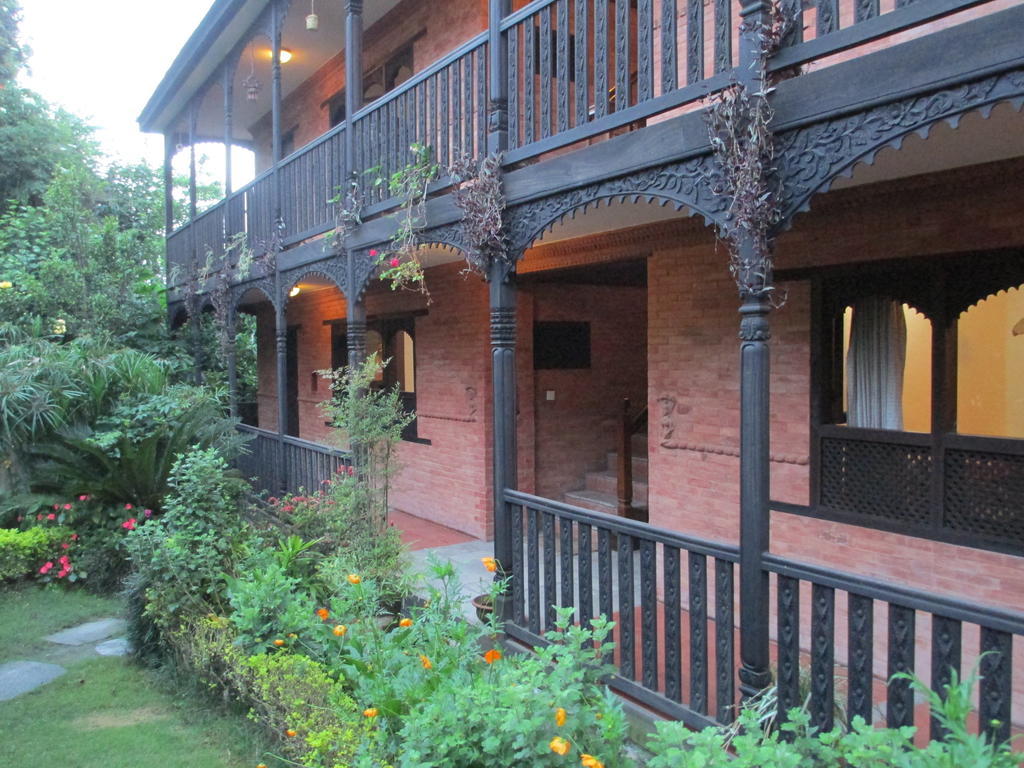 Rumah tetamu Summerhill House 2*