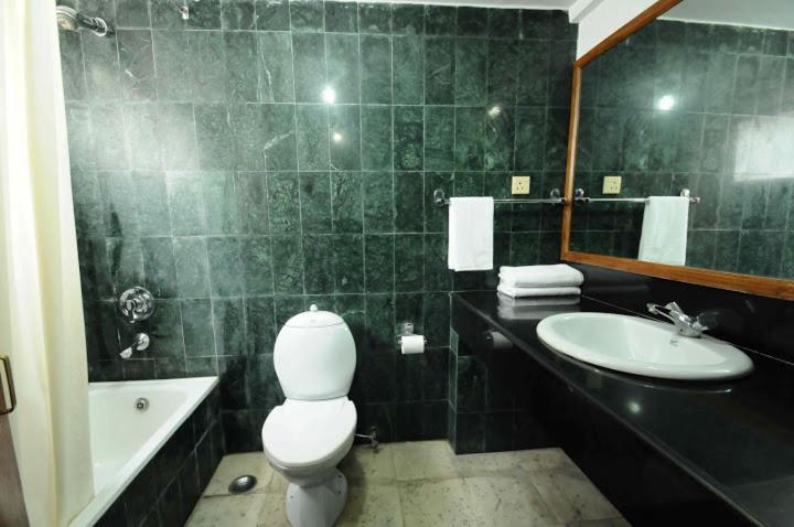 Clarion Hotel